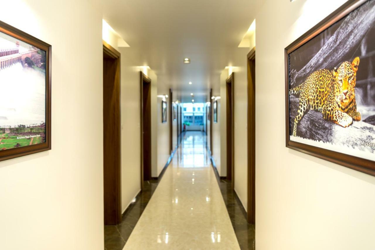 Heritage Inn Mysore Exterior photo